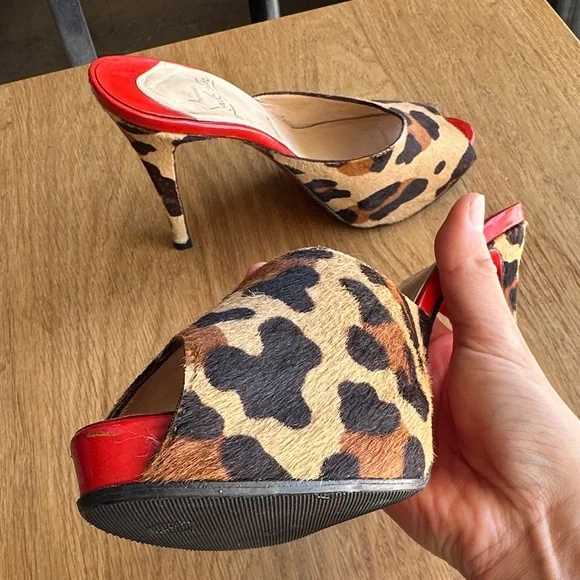 Christian Louboutin Leopard Print Peep-Toe Mules with Red Insole - Picture 8 of 8